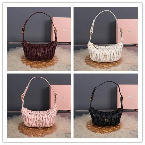 Picture of Miu Miu Handbags _SKUfw210450691fw